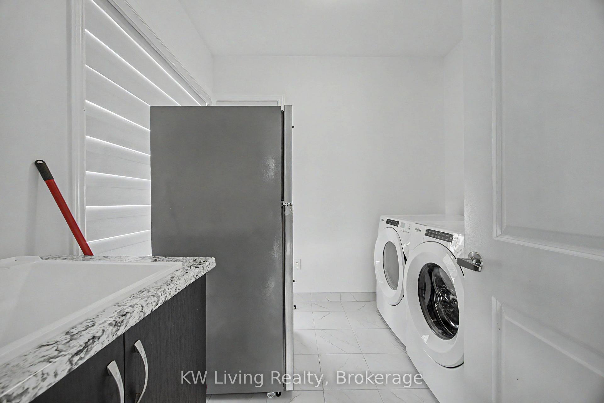 Photo 20 of 118 Wascana Road, Vaughan, Elder Mills — HOMEH