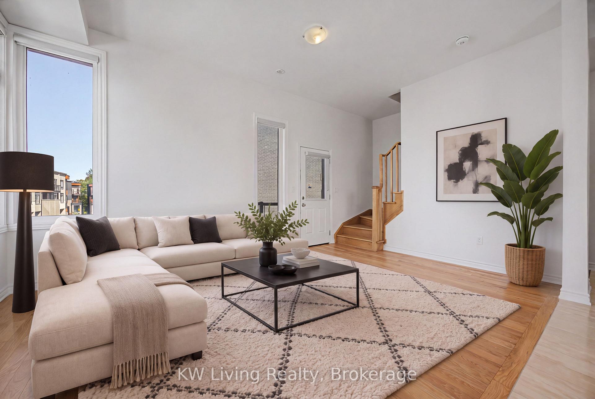 Photo 38 of 118 Wascana Road, Vaughan, Elder Mills — HOMEH