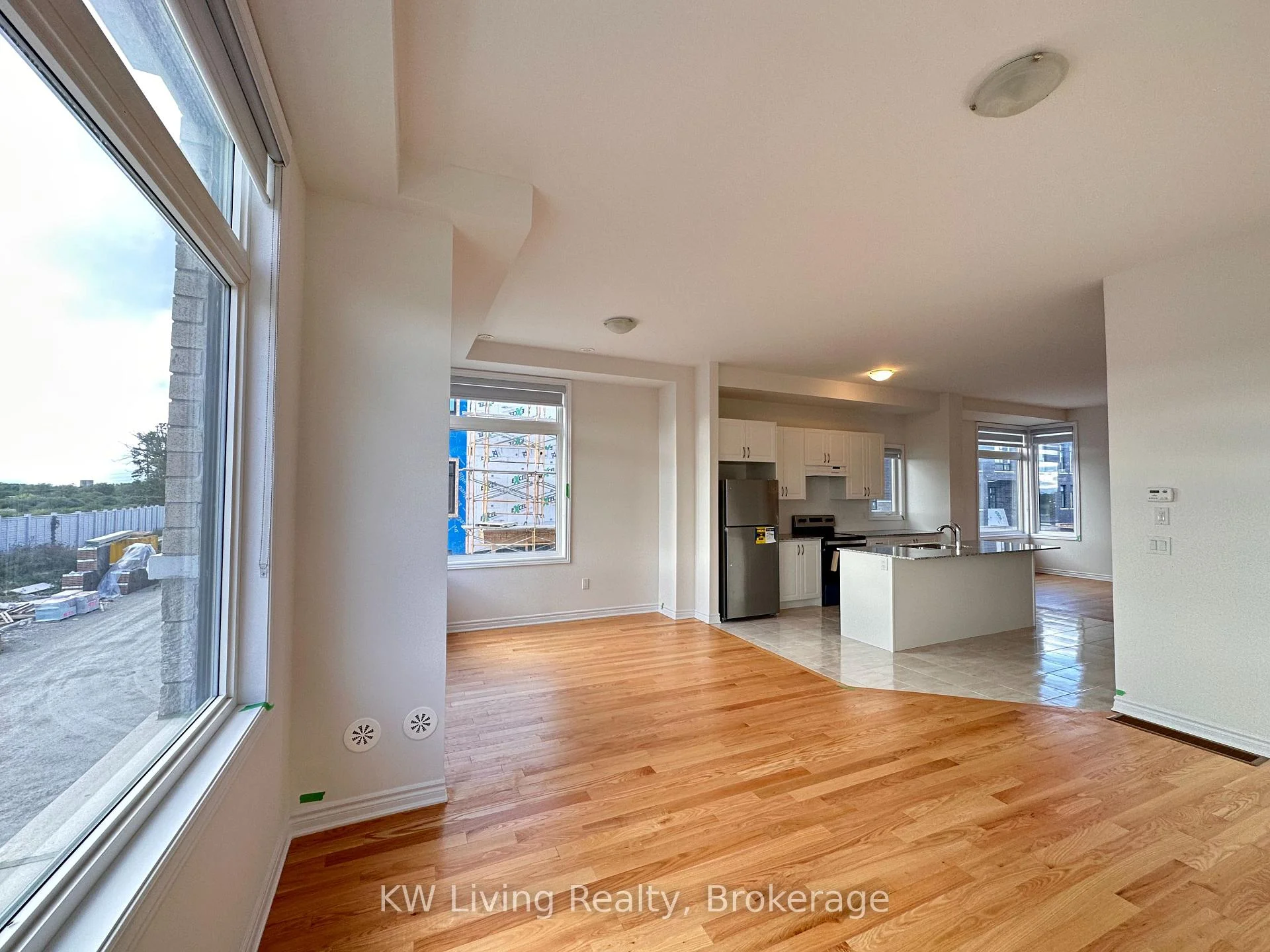 Photo 41 of 118 Wascana Road, Vaughan, Elder Mills — HOMEH