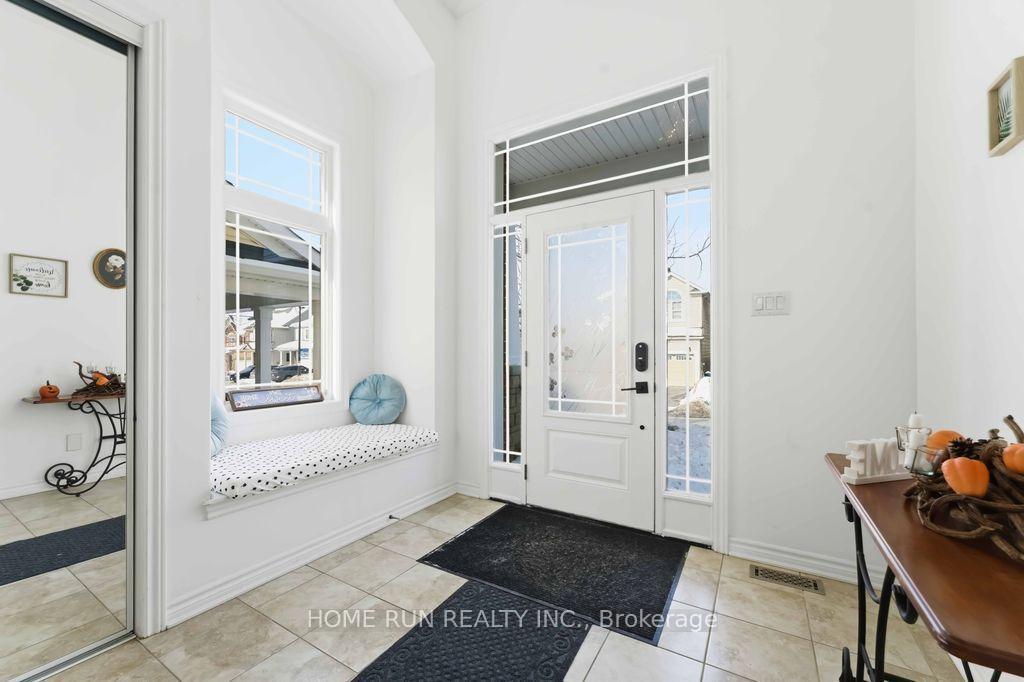 Photo 4 of 358 Meadowbreeze Drive, Ottawa, Kanata - Emerald Meadows/Trailwest — HOMEH