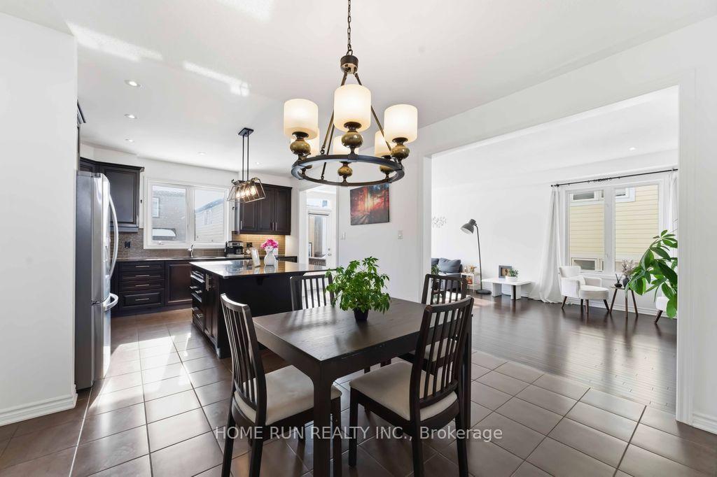 Photo 11 of 358 Meadowbreeze Drive, Ottawa, Kanata - Emerald Meadows/Trailwest — HOMEH