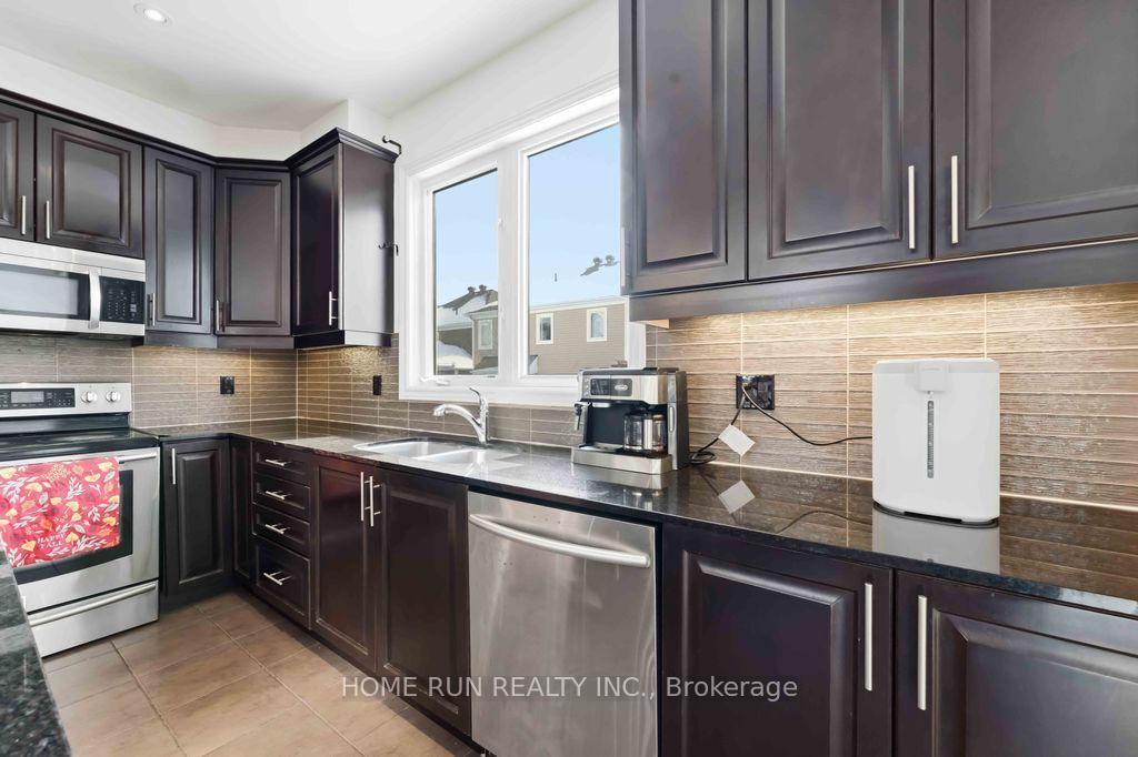Photo 14 of 358 Meadowbreeze Drive, Ottawa, Kanata - Emerald Meadows/Trailwest — HOMEH