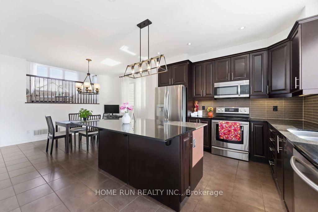 Photo 16 of 358 Meadowbreeze Drive, Ottawa, Kanata - Emerald Meadows/Trailwest — HOMEH