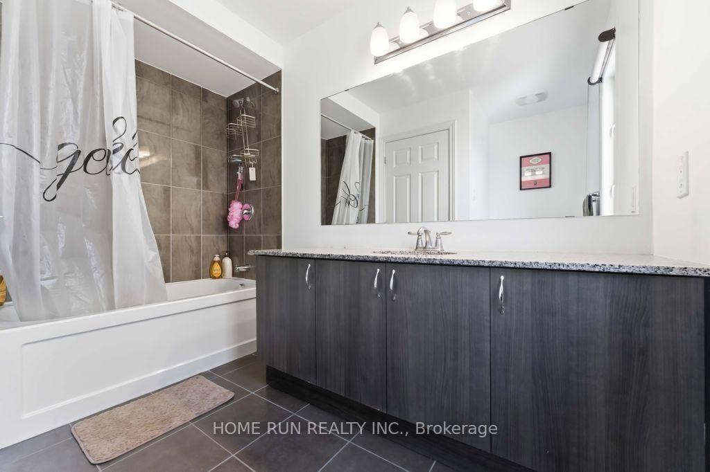 Photo 18 of 358 Meadowbreeze Drive, Ottawa, Kanata - Emerald Meadows/Trailwest — HOMEH