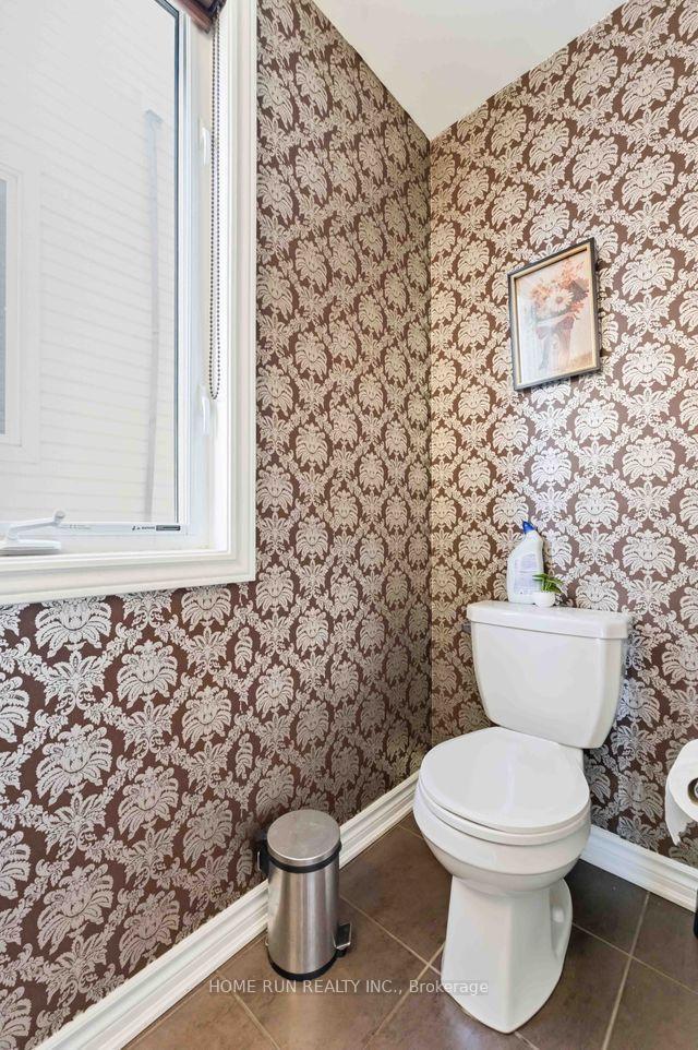 Photo 40 of 358 Meadowbreeze Drive, Ottawa, Kanata - Emerald Meadows/Trailwest — HOMEH