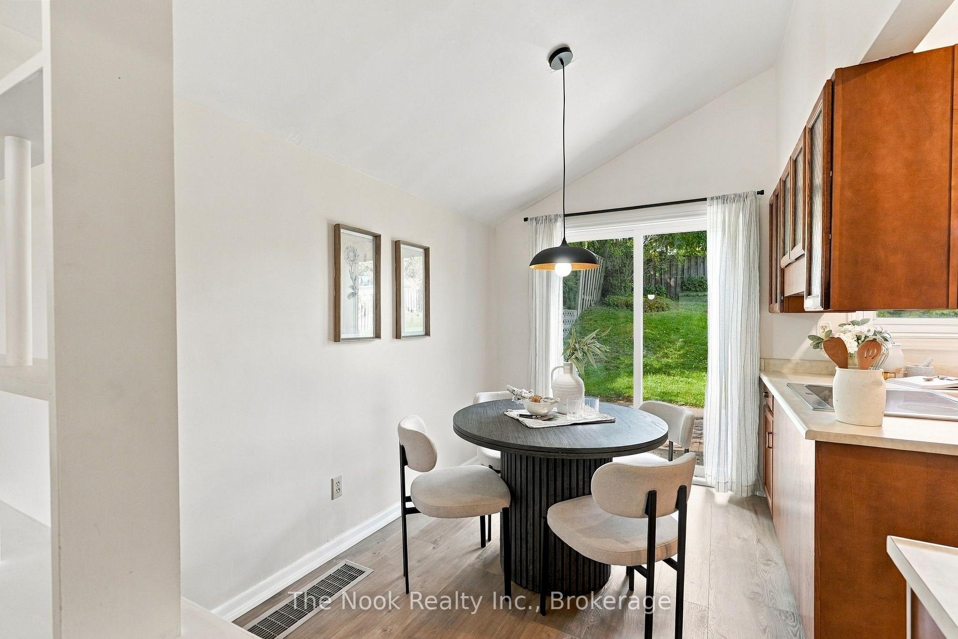 Photo 16 of 706 Stone Street, Oshawa, Lakeview — HOMEH