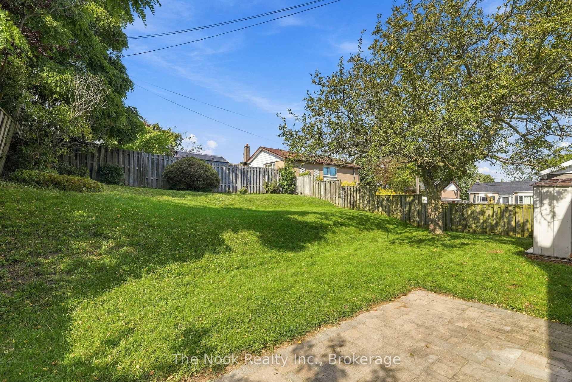 Photo 43 of 706 Stone Street, Oshawa, Lakeview — HOMEH