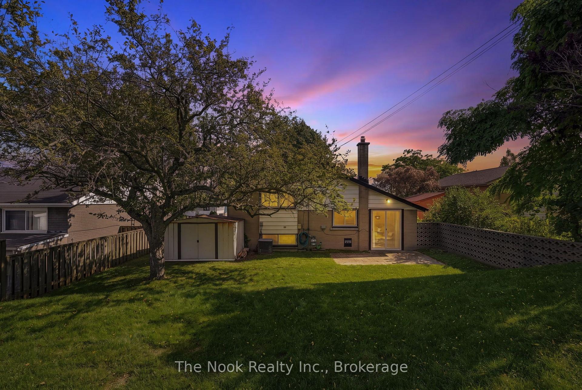 Photo 47 of 706 Stone Street, Oshawa, Lakeview — HOMEH