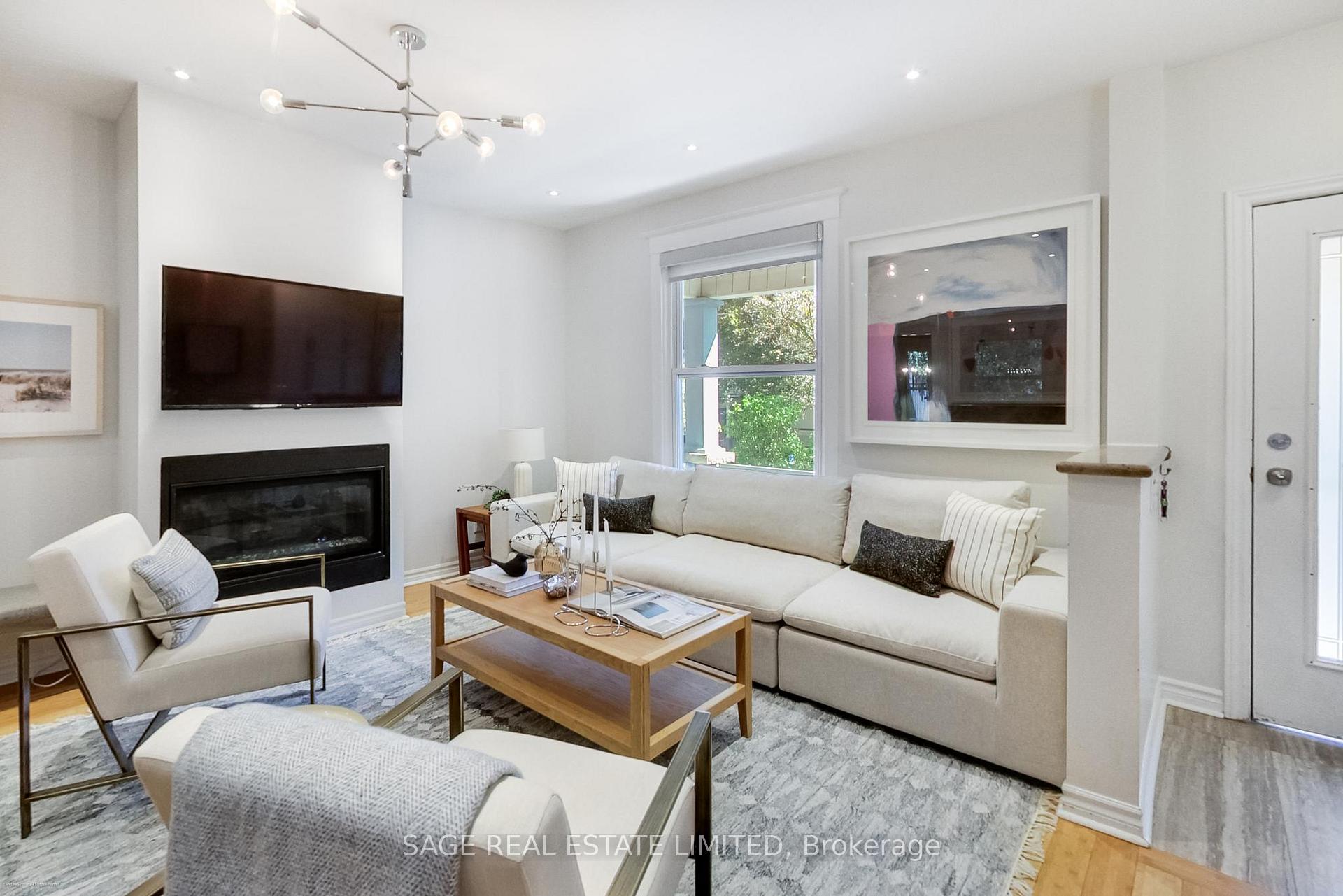 Photo 7 of 4 Dingwall Avenue, Toronto, North Riverdale — HOMEH