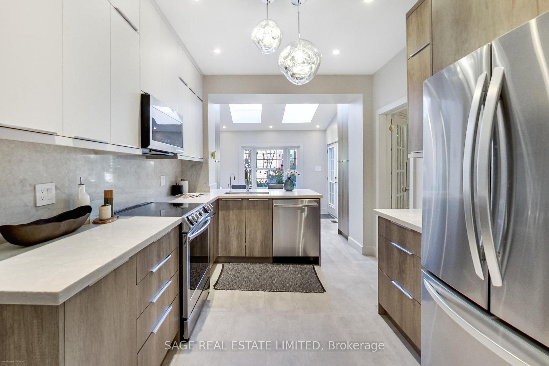Photo 12 of 4 Dingwall Avenue, Toronto, North Riverdale — HOMEH