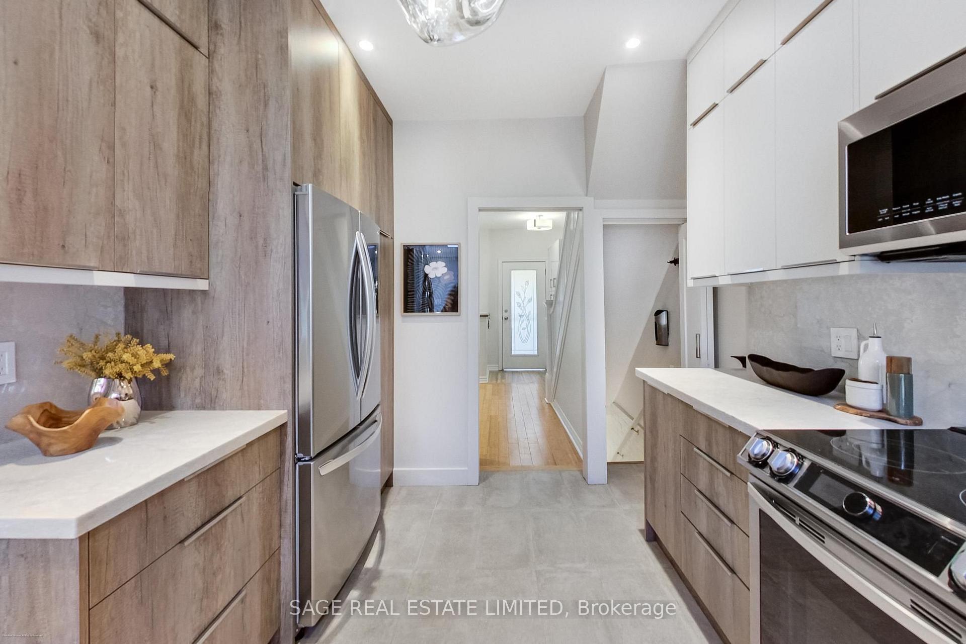 Photo 14 of 4 Dingwall Avenue, Toronto, North Riverdale — HOMEH