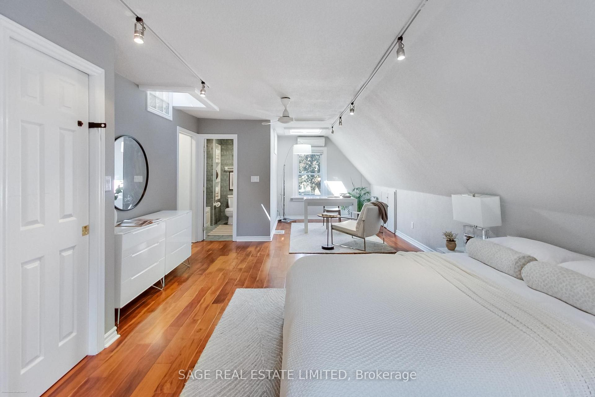 Photo 33 of 4 Dingwall Avenue, Toronto, North Riverdale — HOMEH