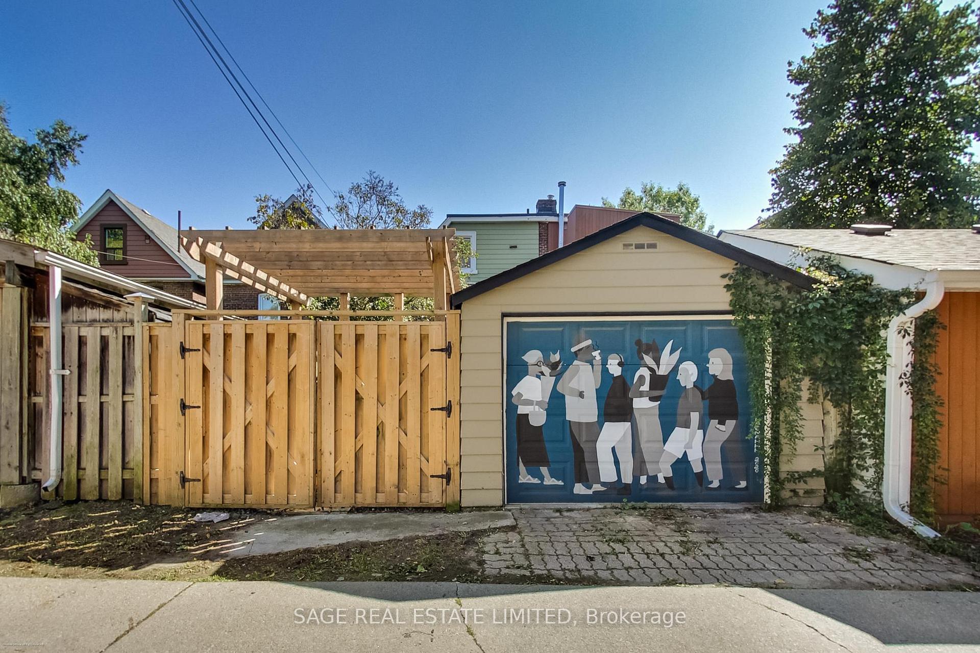 Photo 48 of 4 Dingwall Avenue, Toronto, North Riverdale — HOMEH