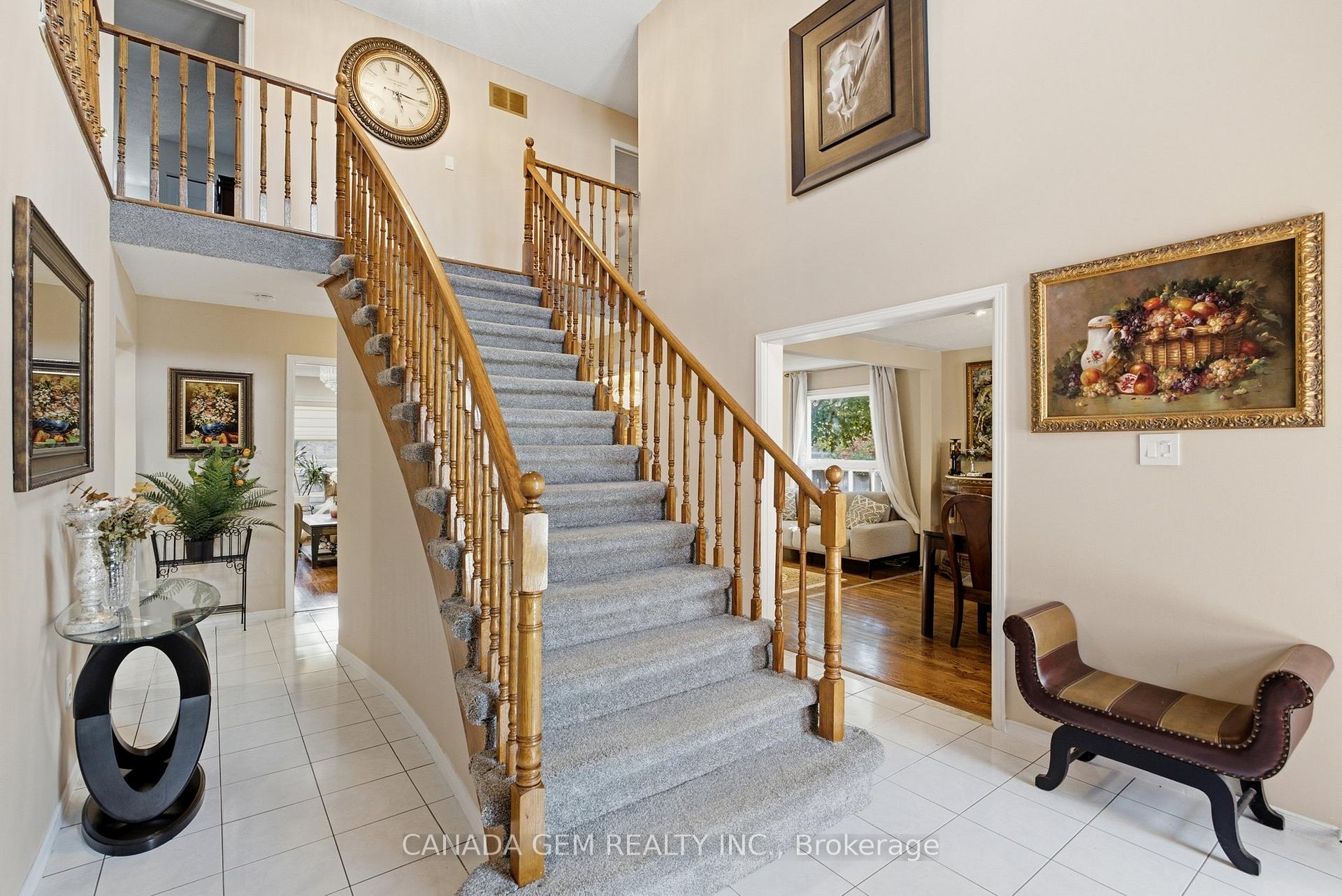 Photo 14 of 82 Justus Drive, Richmond Hill, Devonsleigh — HOMEH