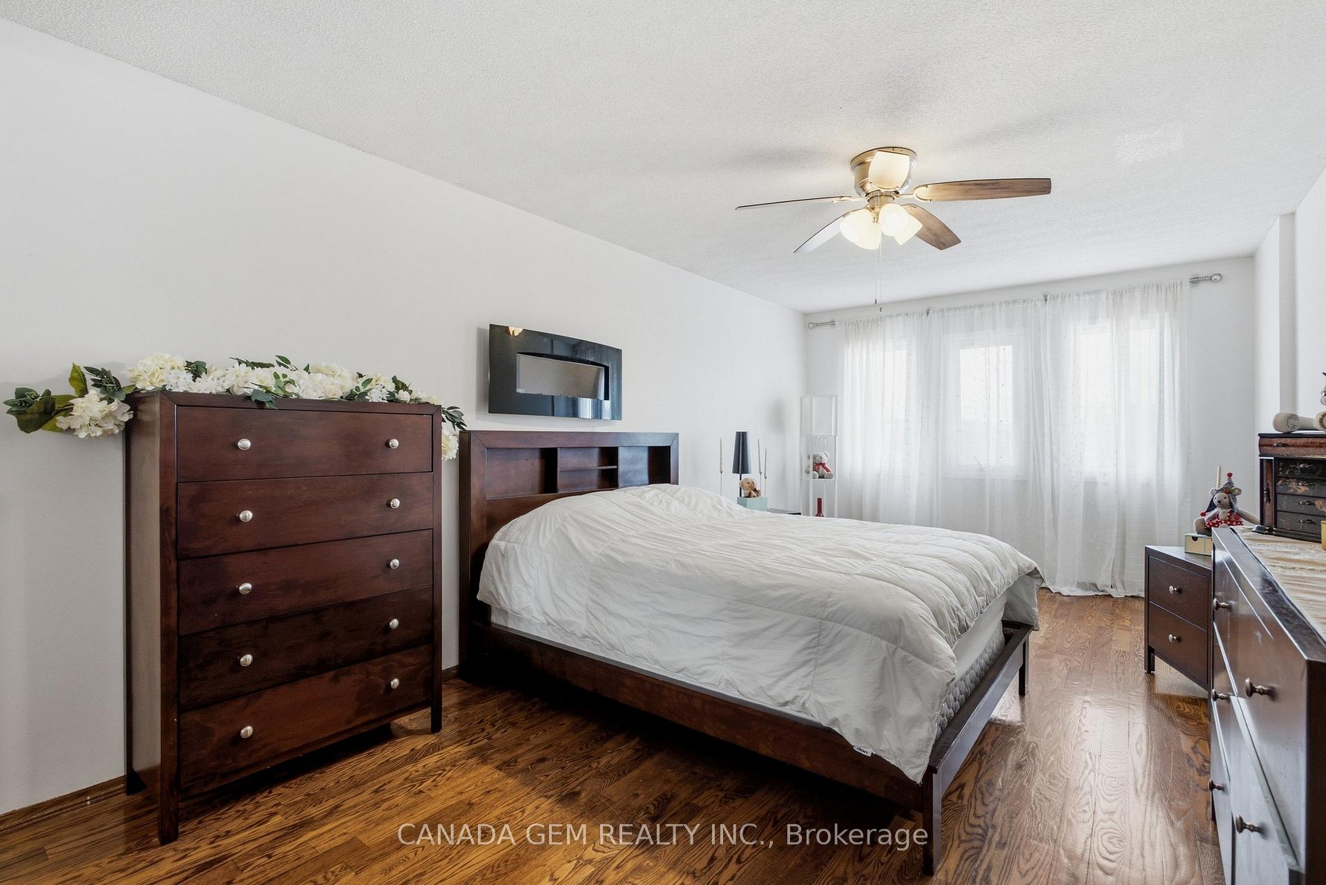 Photo 23 of 82 Justus Drive, Richmond Hill, Devonsleigh — HOMEH