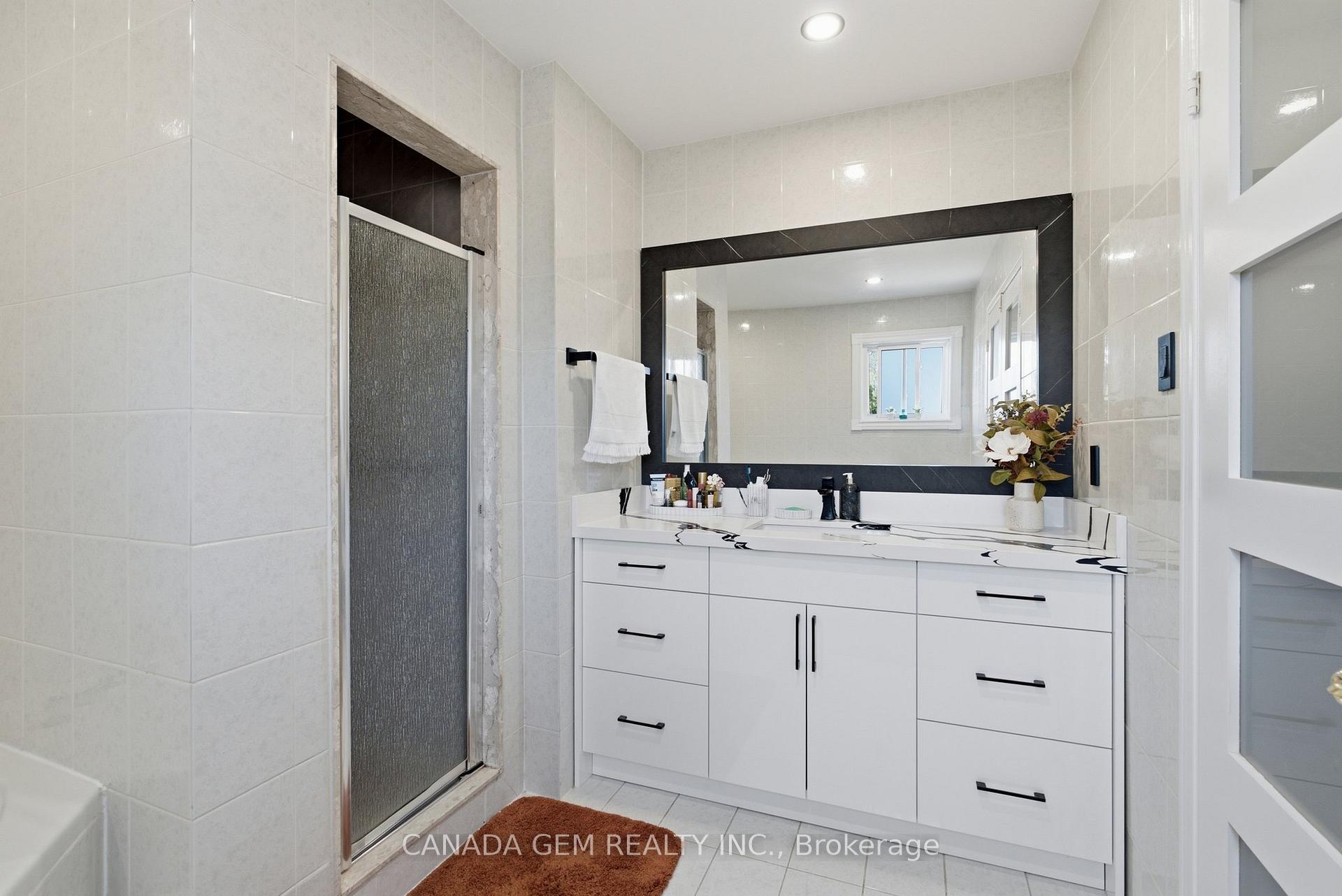Photo 25 of 82 Justus Drive, Richmond Hill, Devonsleigh — HOMEH