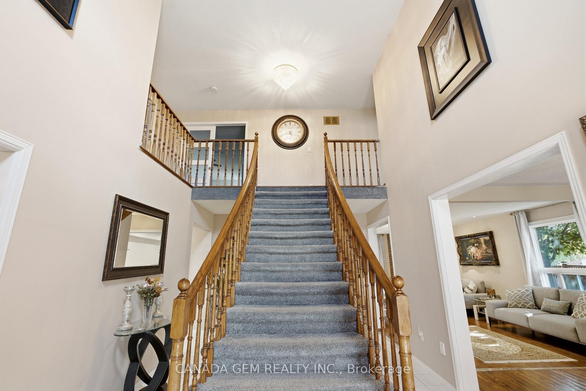 Photo 29 of 82 Justus Drive, Richmond Hill, Devonsleigh — HOMEH