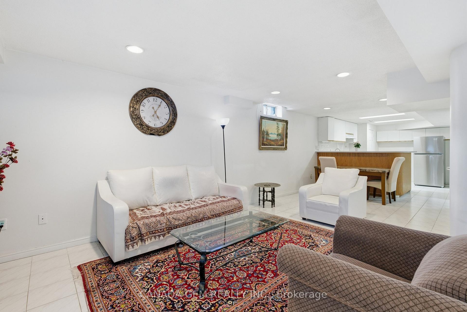 Photo 34 of 82 Justus Drive, Richmond Hill, Devonsleigh — HOMEH