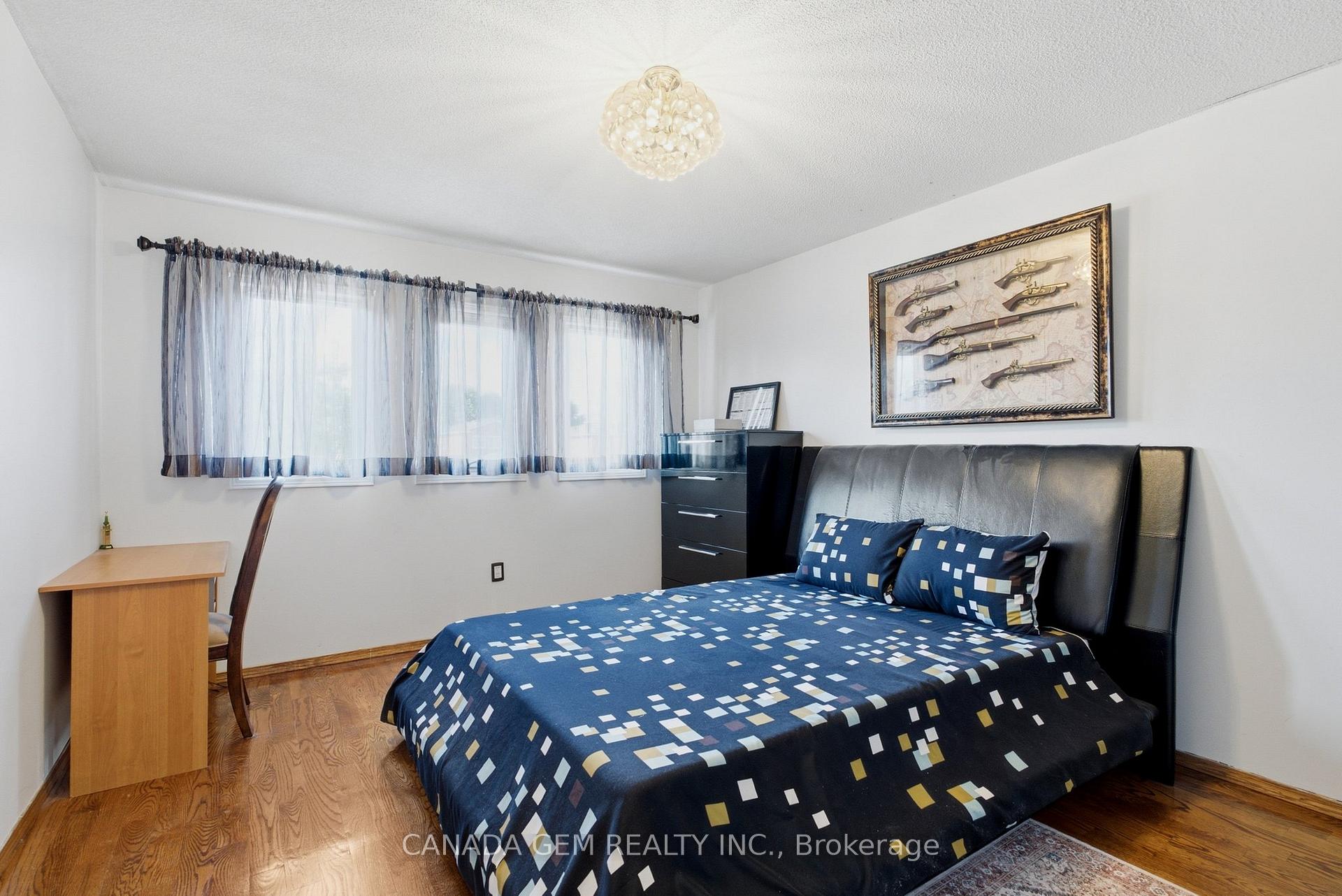 Photo 41 of 82 Justus Drive, Richmond Hill, Devonsleigh — HOMEH