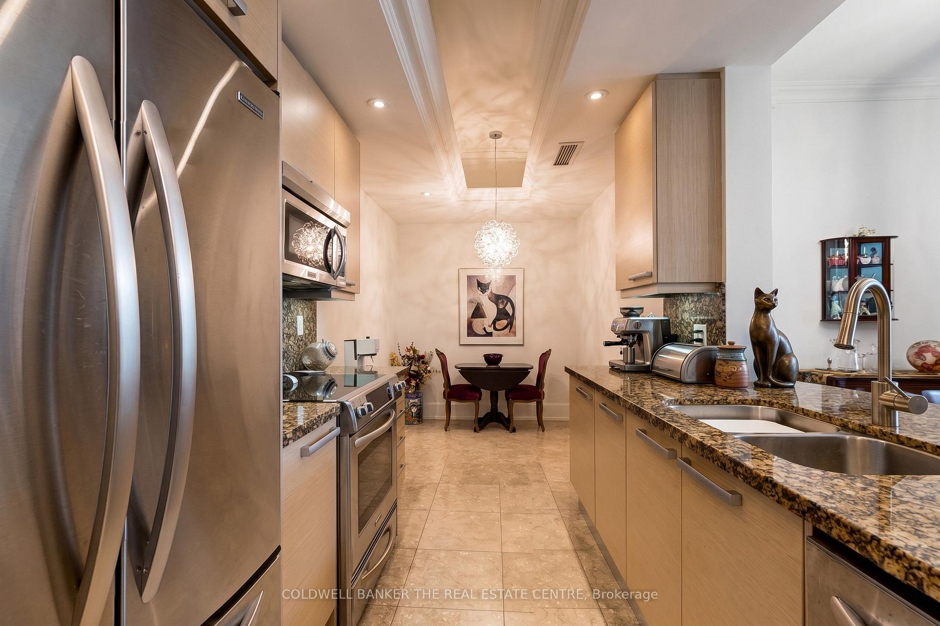 Photo 4 of Unit LPH05, 660 Sheppard Avenue, North York, Bayview Village — HOMEH
