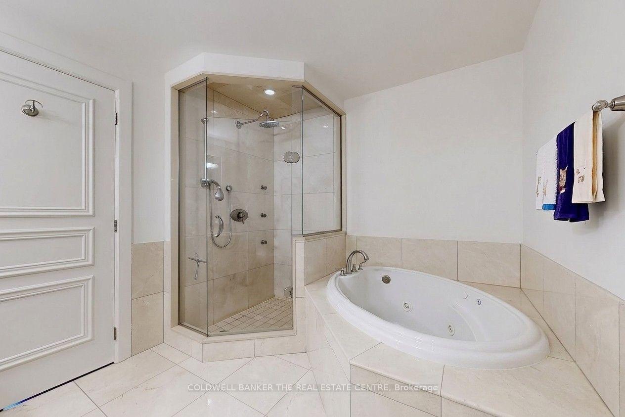 Photo 11 of Unit LPH05, 660 Sheppard Avenue, North York, Bayview Village — HOMEH