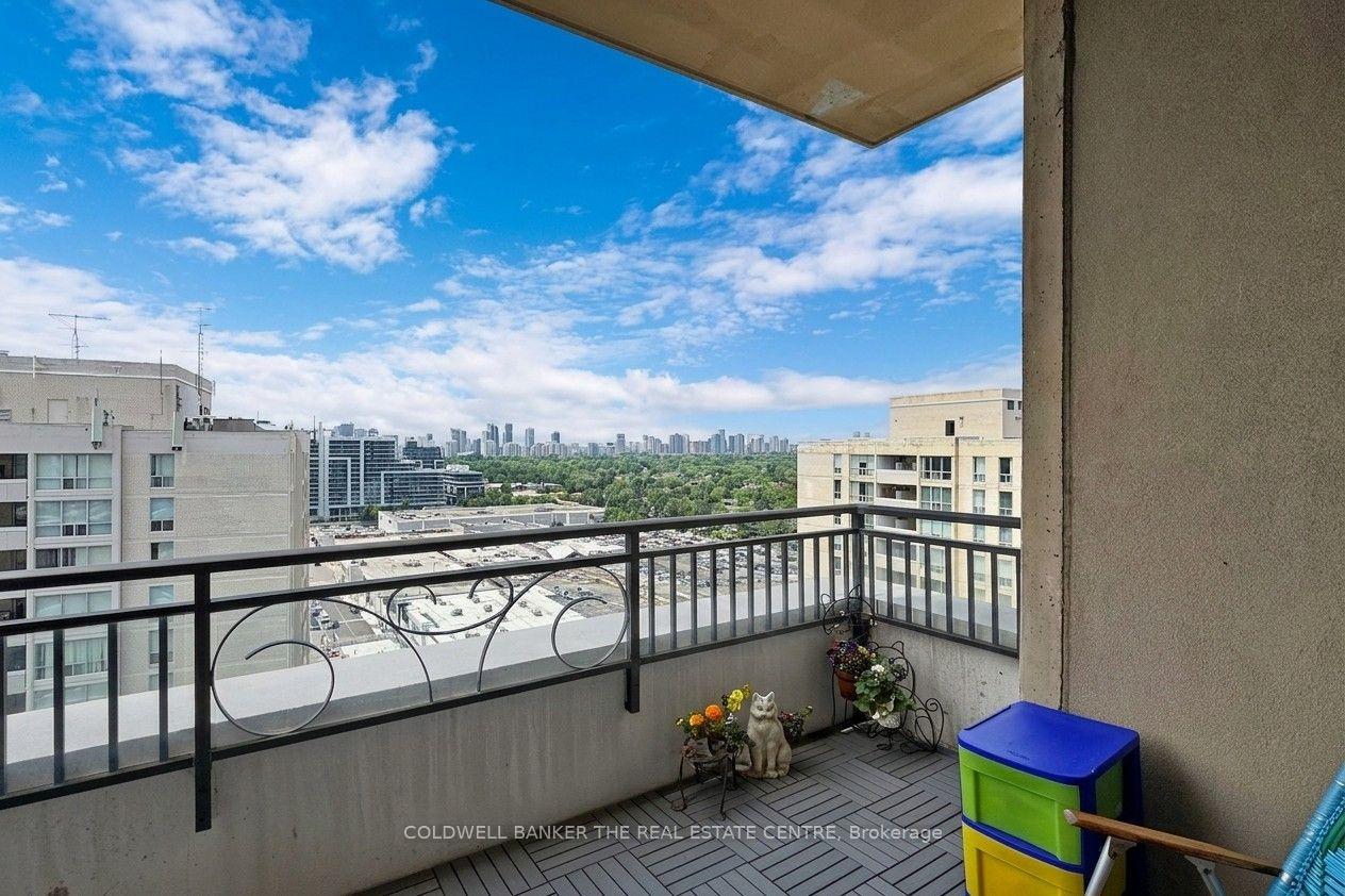 Photo 18 of Unit LPH05, 660 Sheppard Avenue, North York, Bayview Village — HOMEH