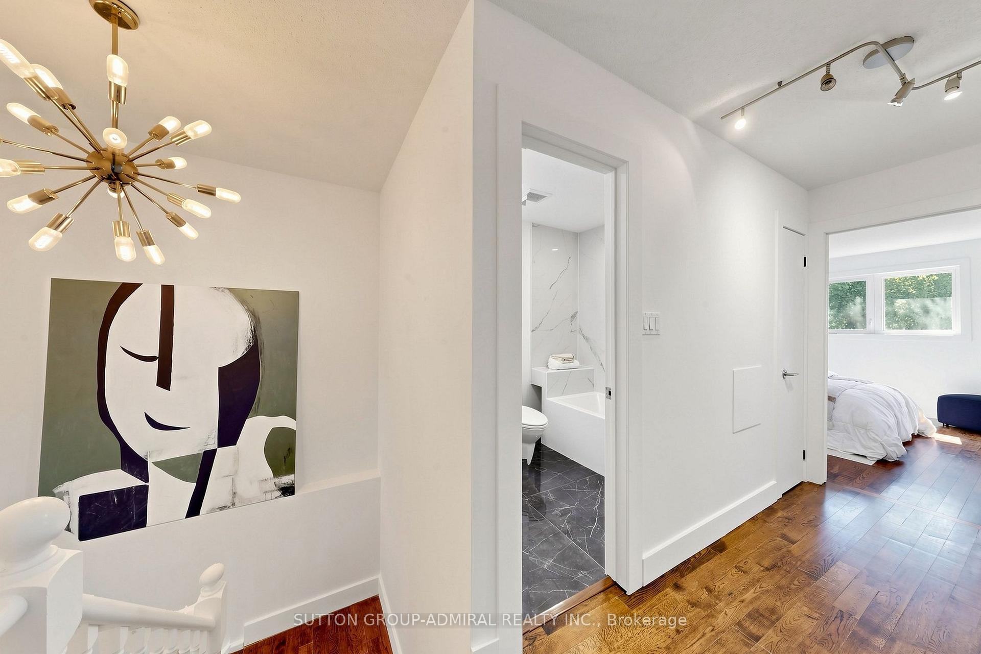 Photo 13 of 154 Baywood Court, Markham, Royal Orchard — HOMEH