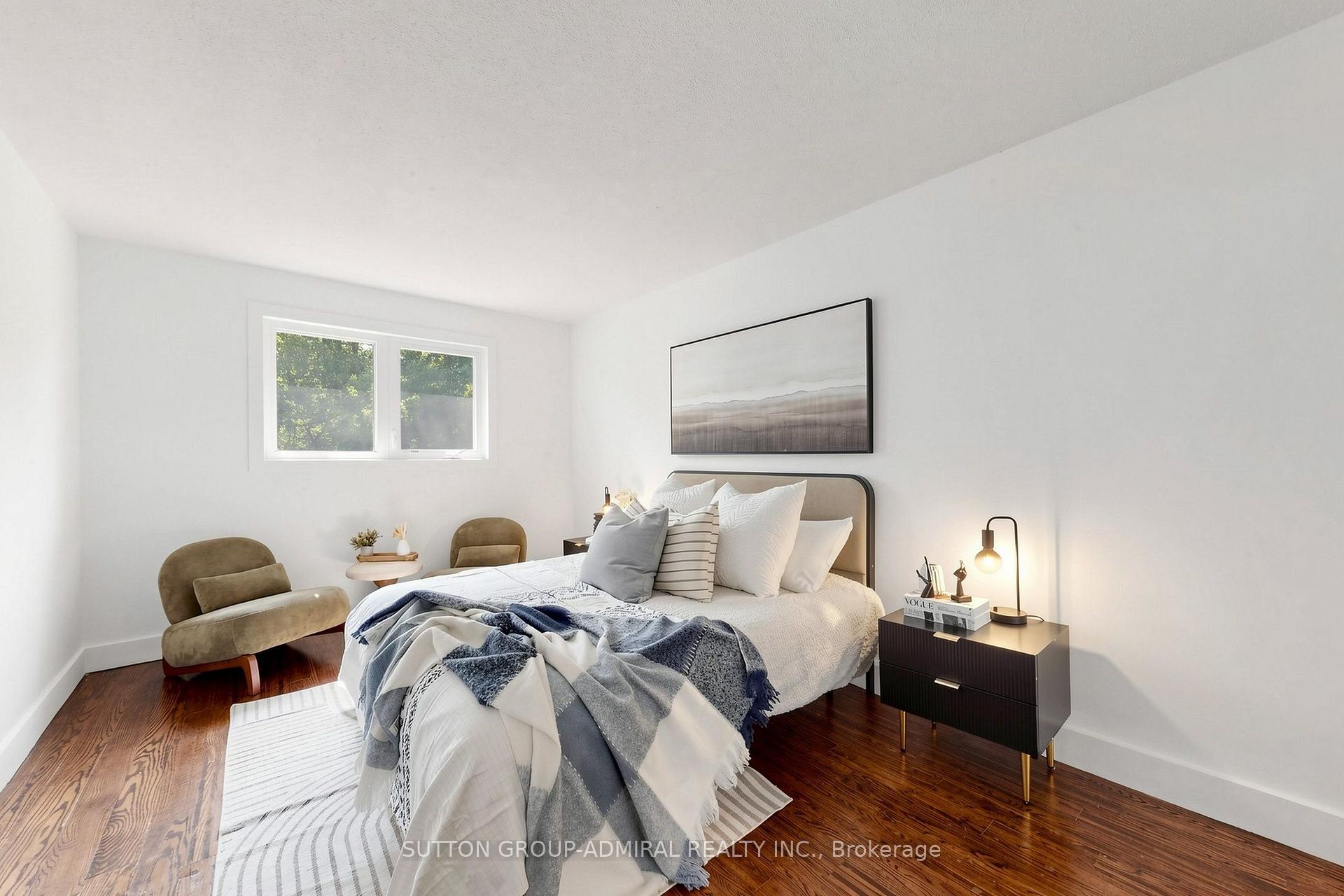 Photo 14 of 154 Baywood Court, Markham, Royal Orchard — HOMEH