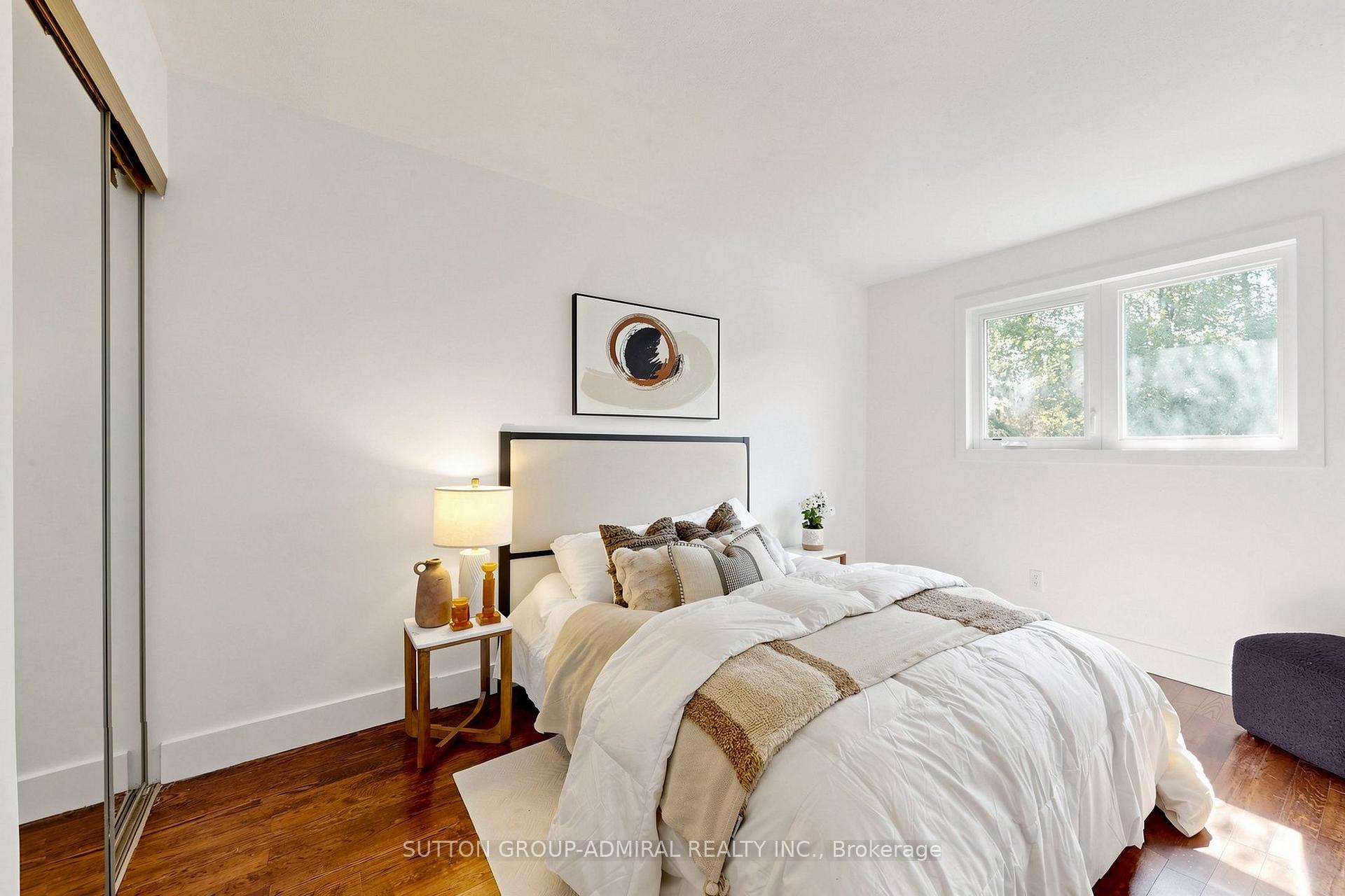 Photo 19 of 154 Baywood Court, Markham, Royal Orchard — HOMEH