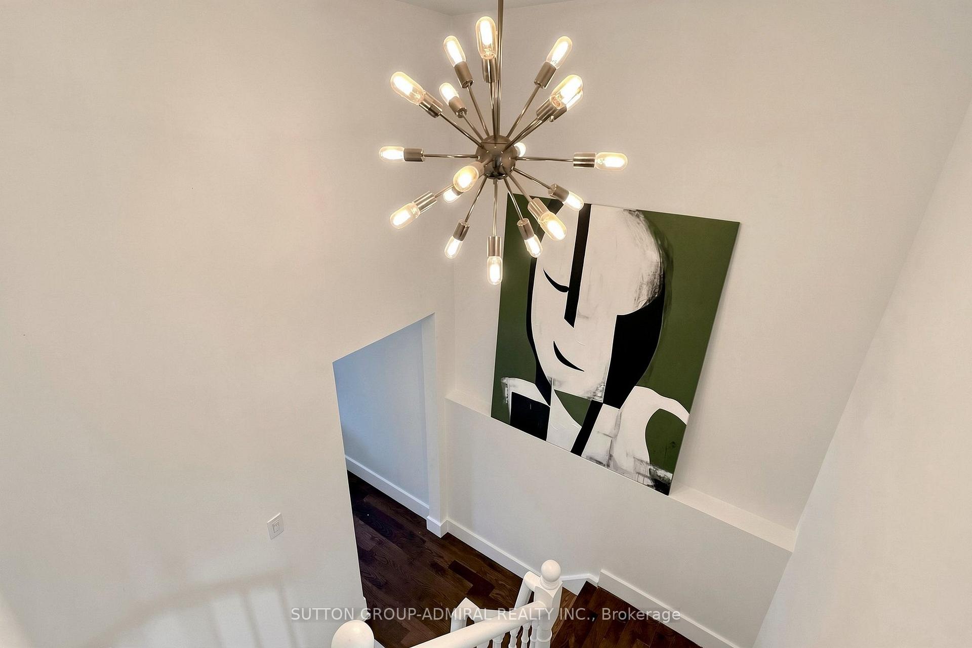 Photo 23 of 154 Baywood Court, Markham, Royal Orchard — HOMEH
