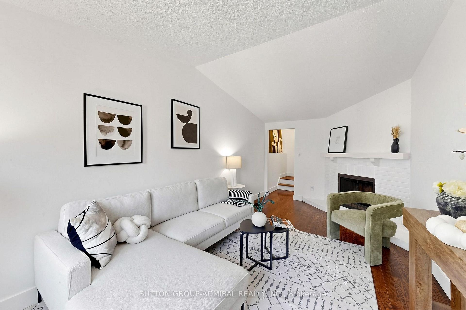 Photo 25 of 154 Baywood Court, Markham, Royal Orchard — HOMEH