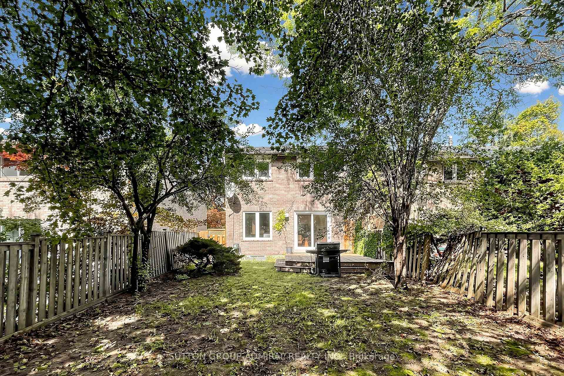 Photo 36 of 154 Baywood Court, Markham, Royal Orchard — HOMEH