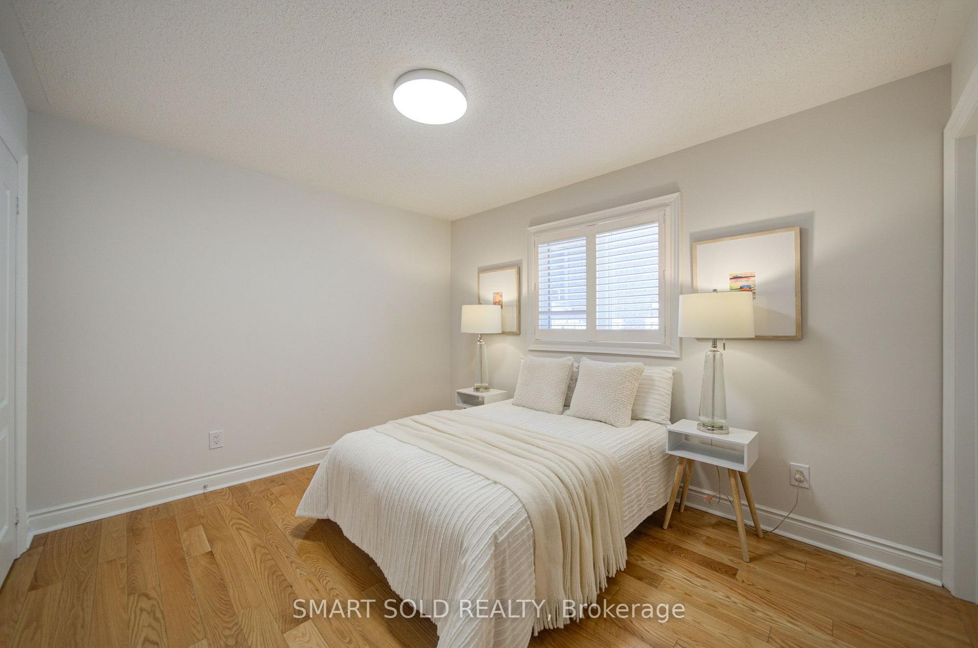 Photo 39 of 61 Aladdin Crescent, Richmond Hill, Westbrook — HOMEH