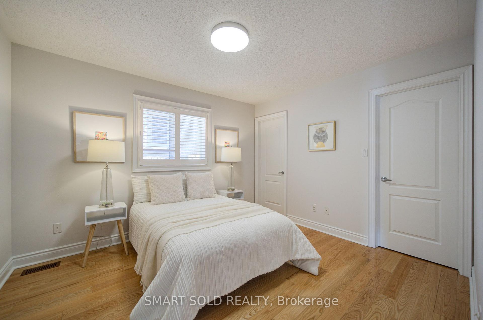 Photo 40 of 61 Aladdin Crescent, Richmond Hill, Westbrook — HOMEH