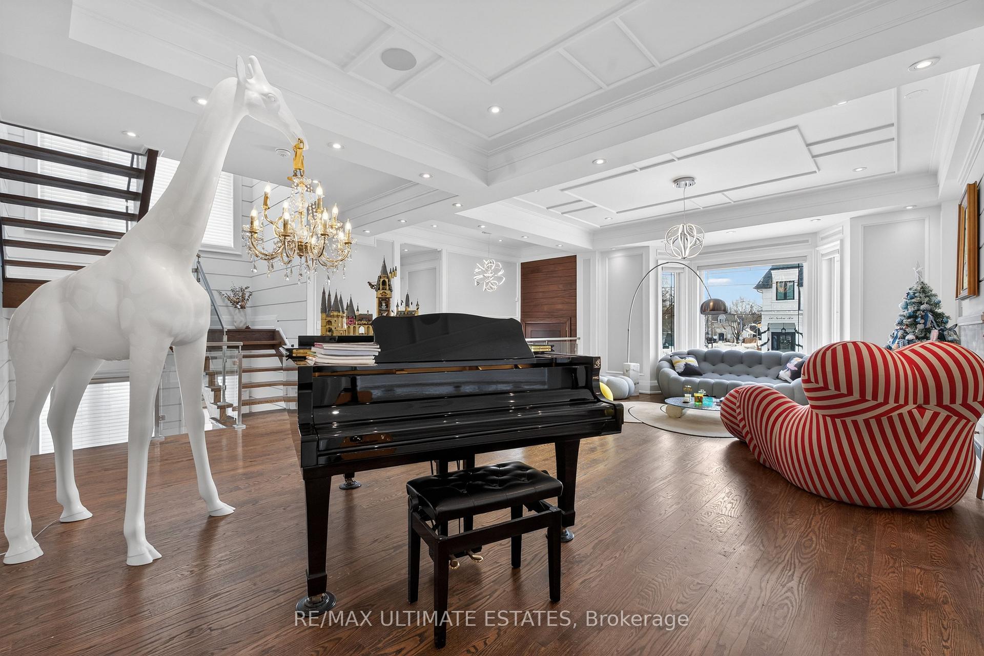 Photo 7 of 150 Norton Avenue, North York, Willowdale East — HOMEH
