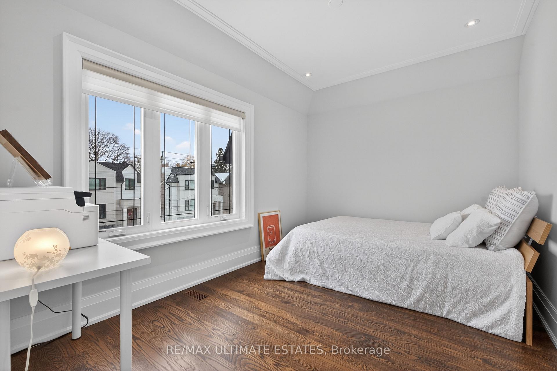 Photo 22 of 150 Norton Avenue, North York, Willowdale East — HOMEH