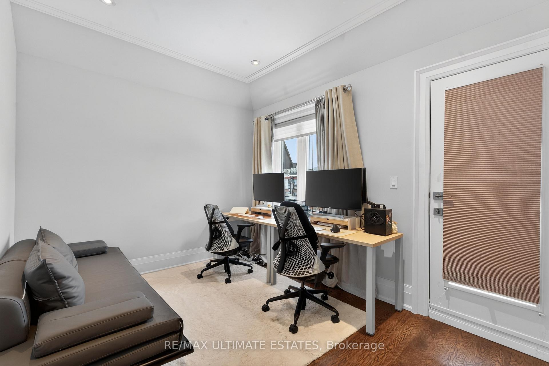 Photo 24 of 150 Norton Avenue, North York, Willowdale East — HOMEH