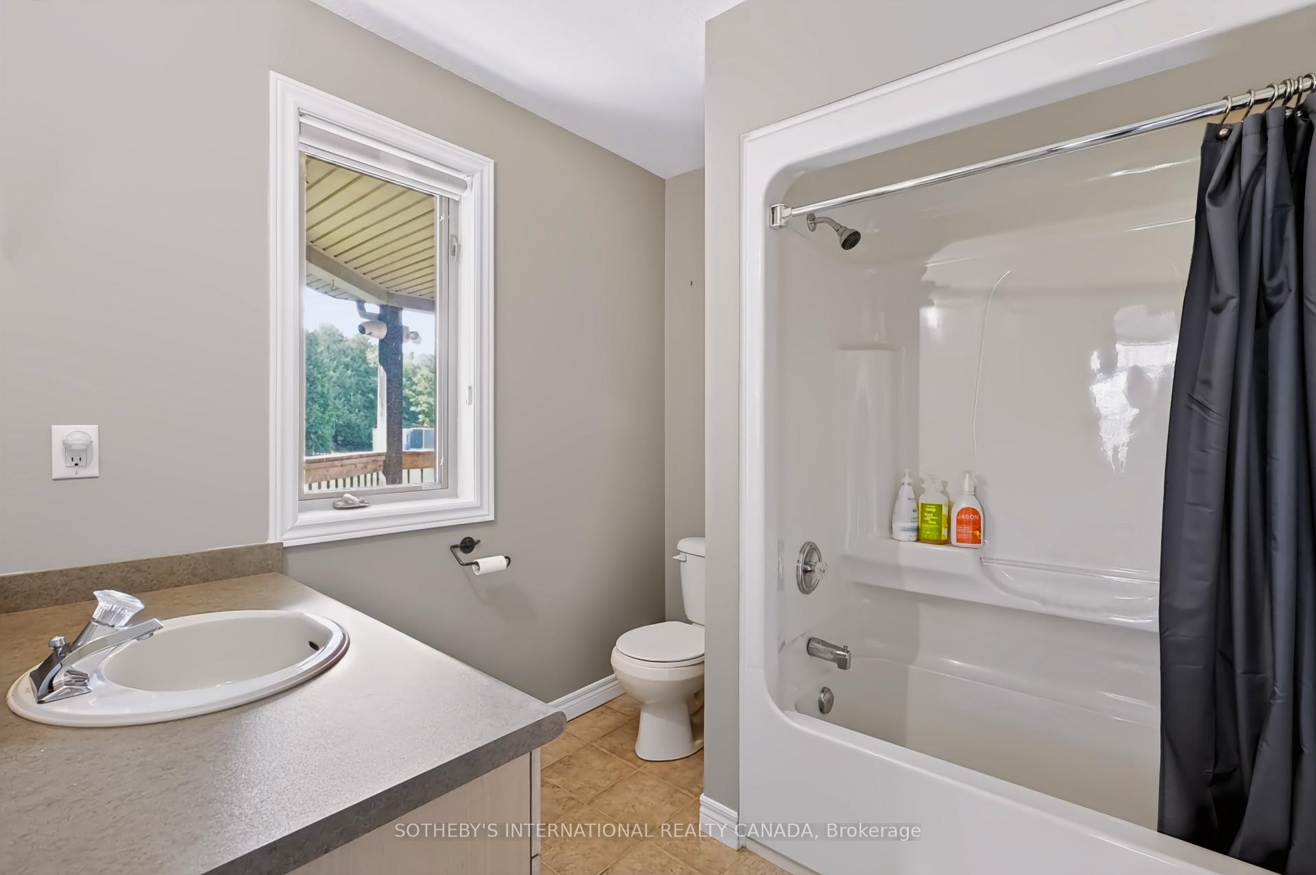 Photo 15 of 11525 5th Line Nassagaweya, Milton, Rural Nassagaweya — HOMEH