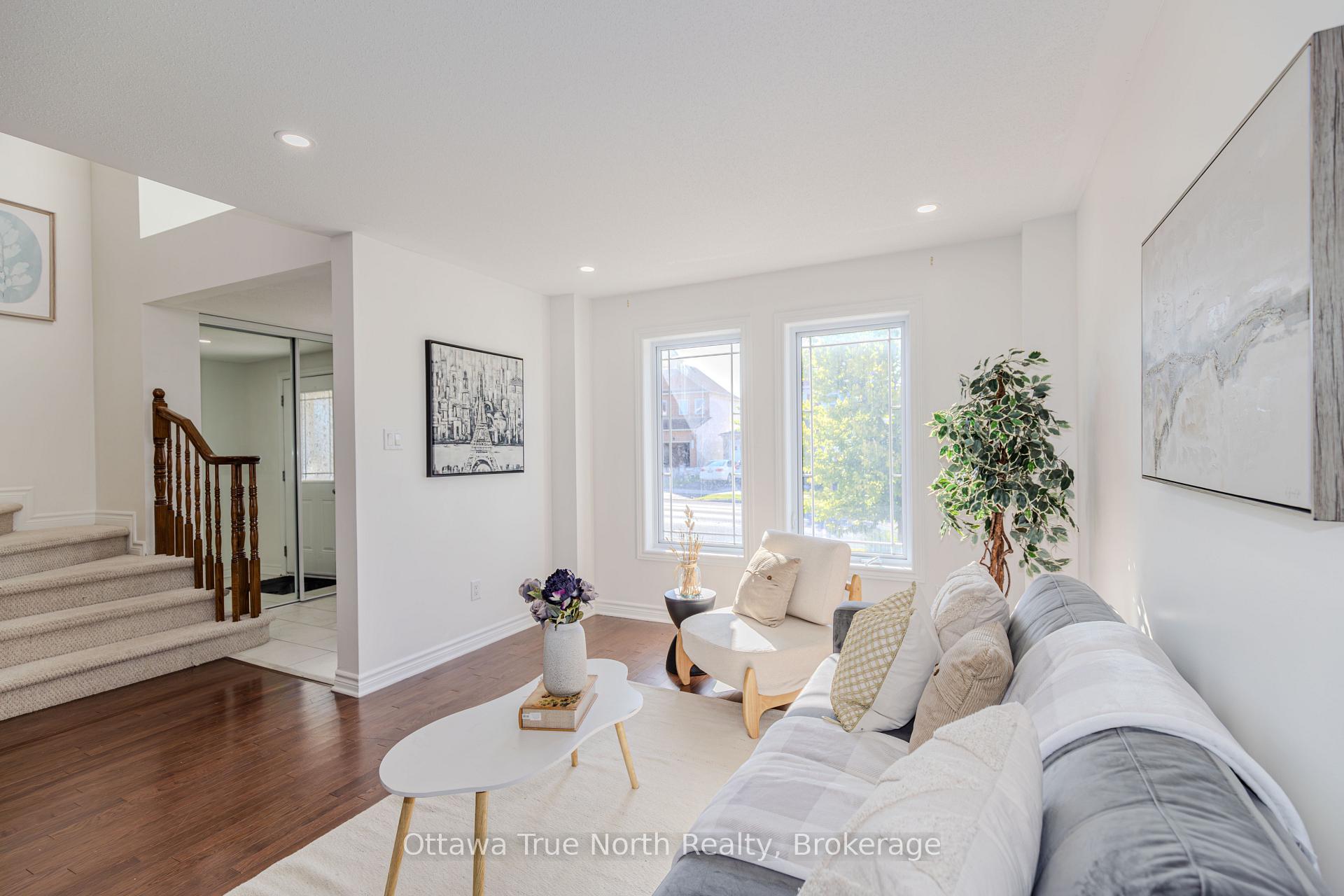 Photo 5 of 578 Paul Metivier Drive, Ottawa, Barrhaven - Strandherd — HOMEH
