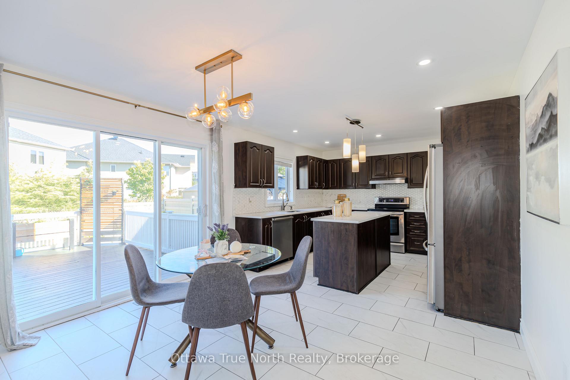 Photo 13 of 578 Paul Metivier Drive, Ottawa, Barrhaven - Strandherd — HOMEH