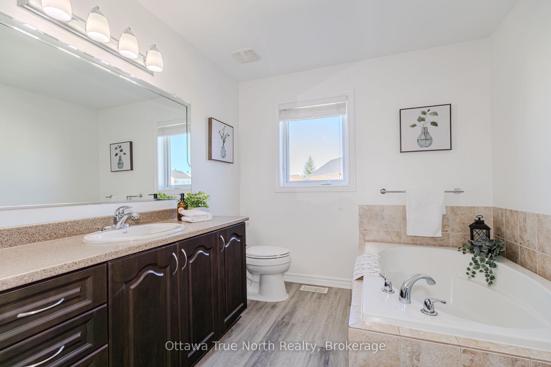 Photo 27 of 578 Paul Metivier Drive, Ottawa, Barrhaven - Strandherd — HOMEH