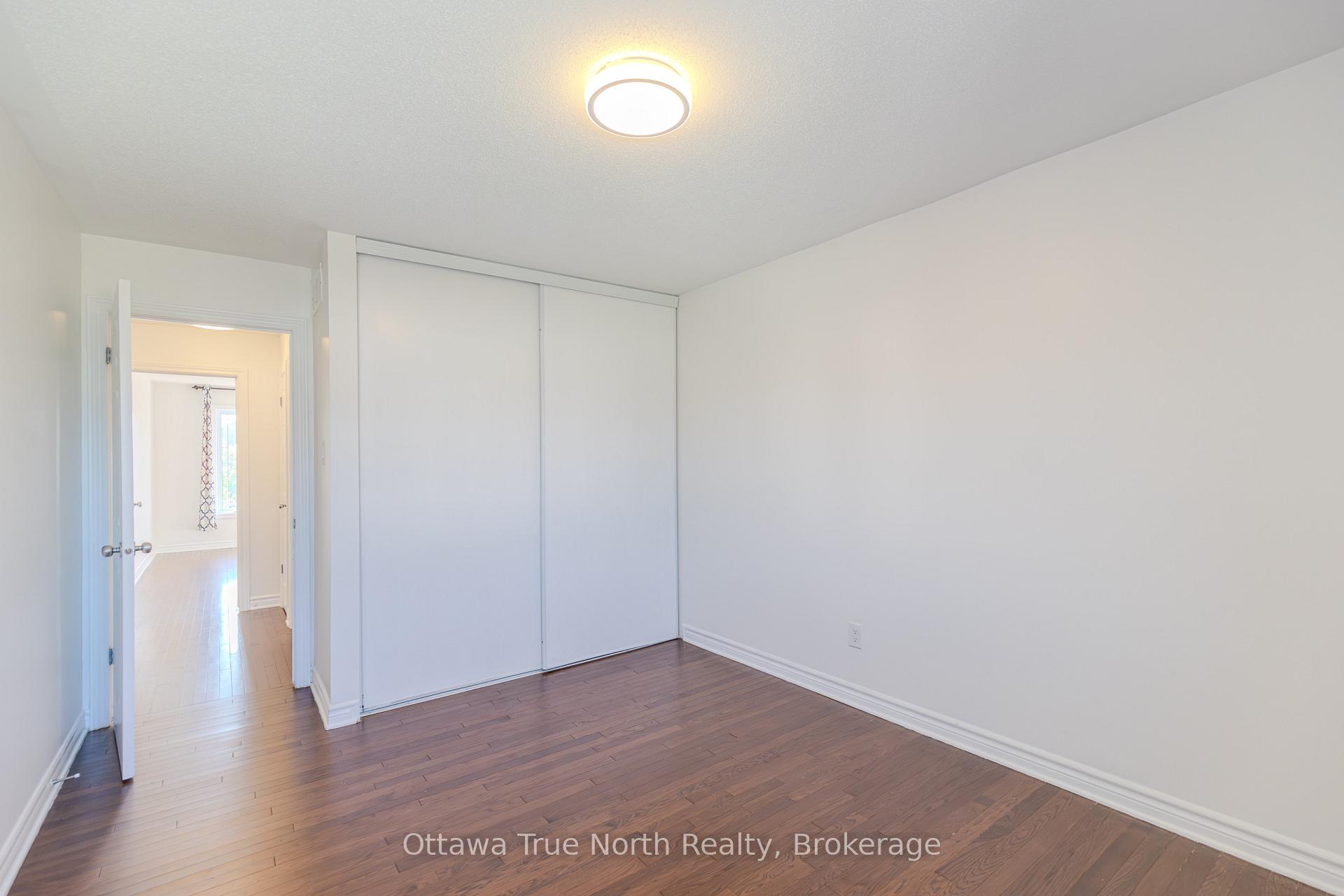 Photo 34 of 578 Paul Metivier Drive, Ottawa, Barrhaven - Strandherd — HOMEH
