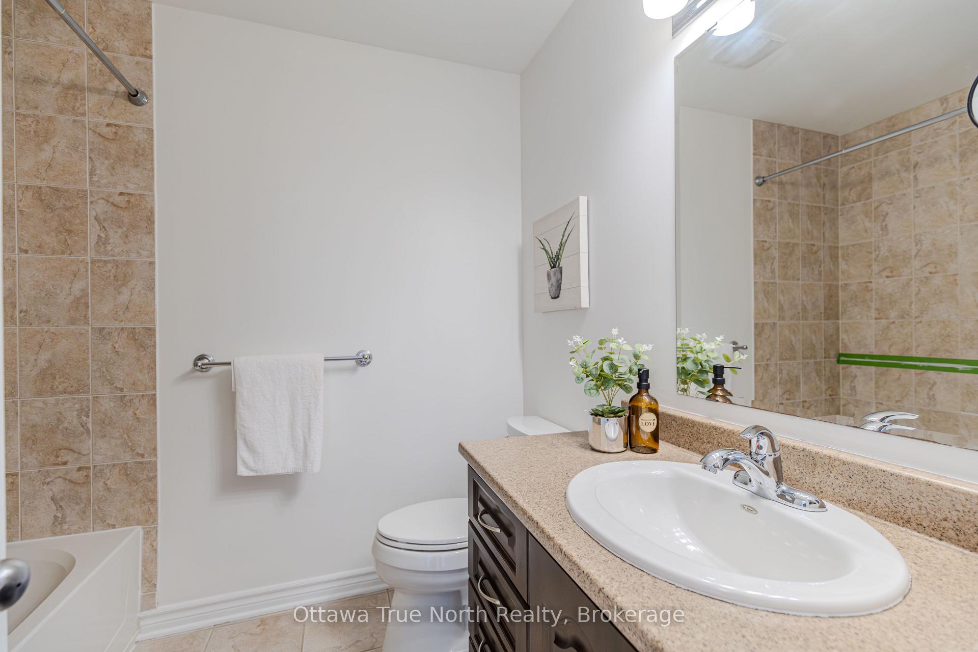Photo 36 of 578 Paul Metivier Drive, Ottawa, Barrhaven - Strandherd — HOMEH