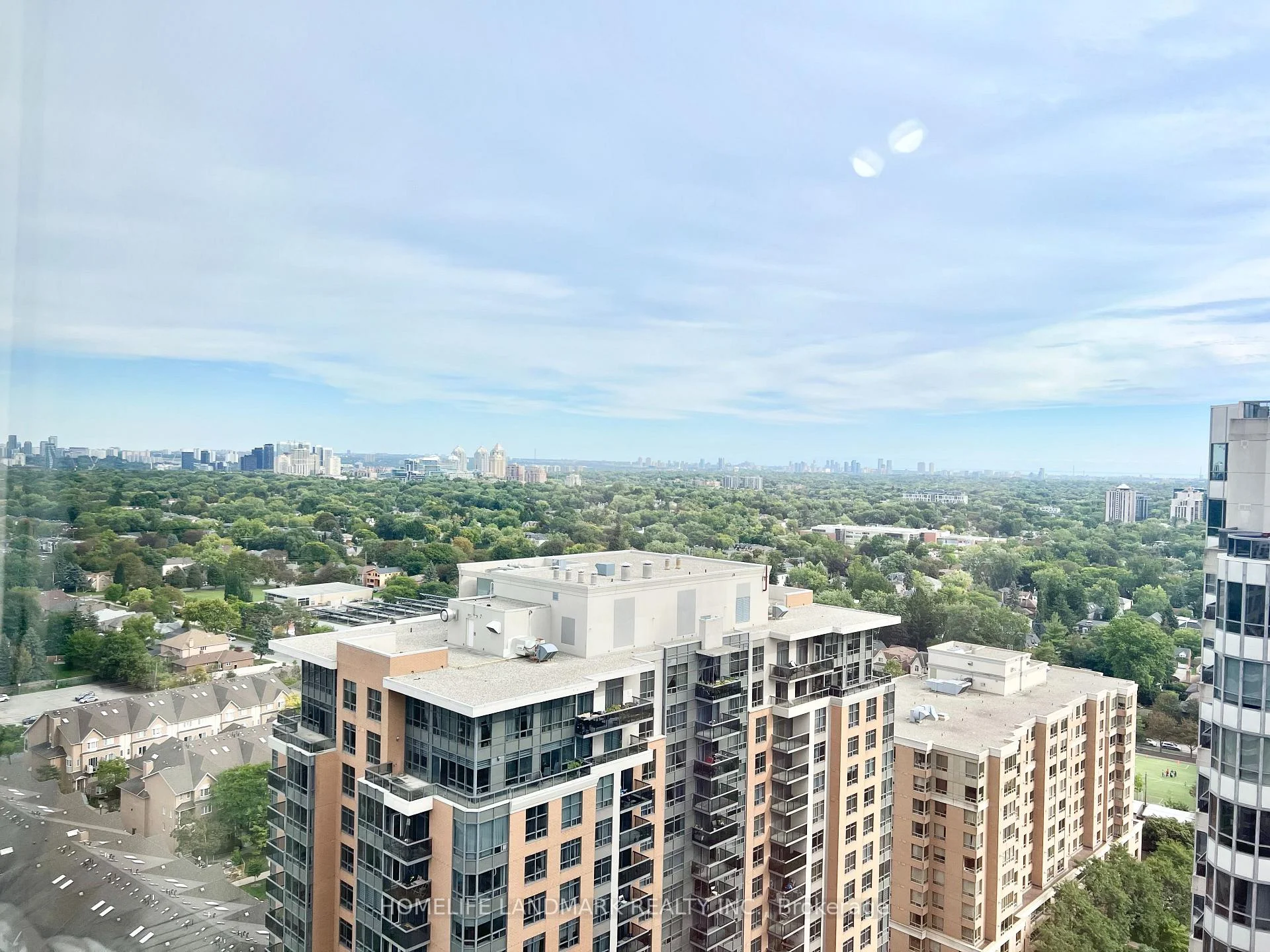 Photo 9 of Unit 2304, 10 Northtown Way, North York, Willowdale East — HOMEH