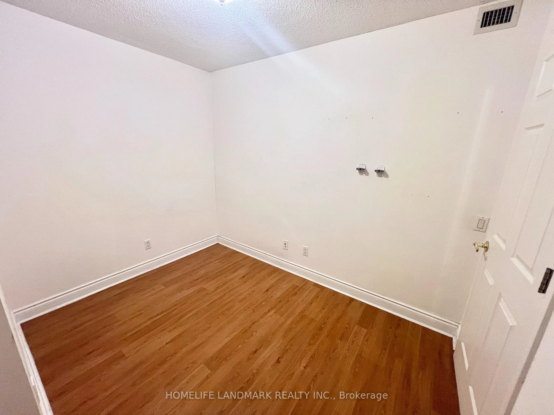 Photo 15 of Unit 2304, 10 Northtown Way, North York, Willowdale East — HOMEH