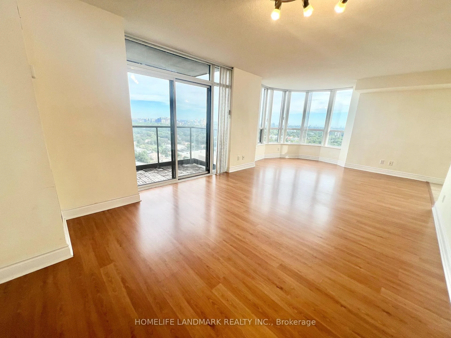 Photo 16 of Unit 2304, 10 Northtown Way, North York, Willowdale East — HOMEH