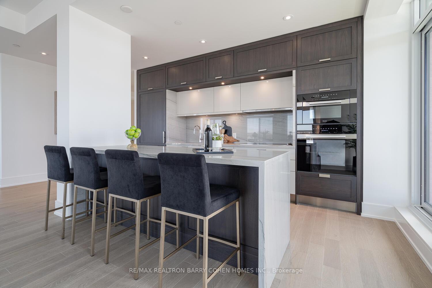 Photo 11 of Unit 1008, 397 Royal Orchard Boulevard, Markham, Royal Orchard — HOMEH