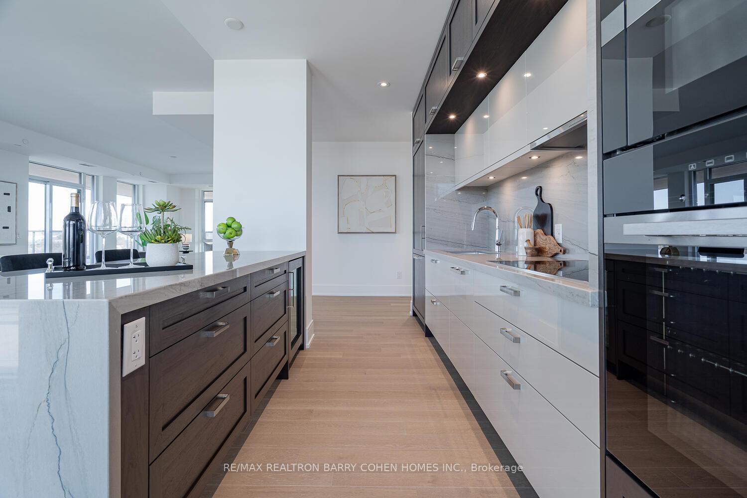 Photo 12 of Unit 1008, 397 Royal Orchard Boulevard, Markham, Royal Orchard — HOMEH