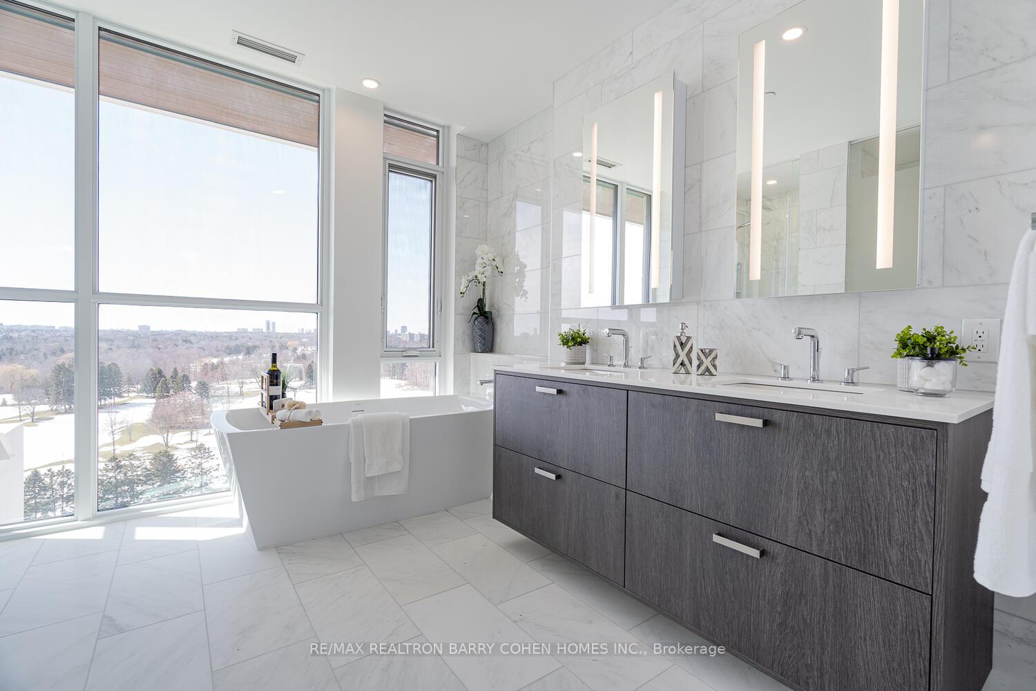 Photo 16 of Unit 1008, 397 Royal Orchard Boulevard, Markham, Royal Orchard — HOMEH