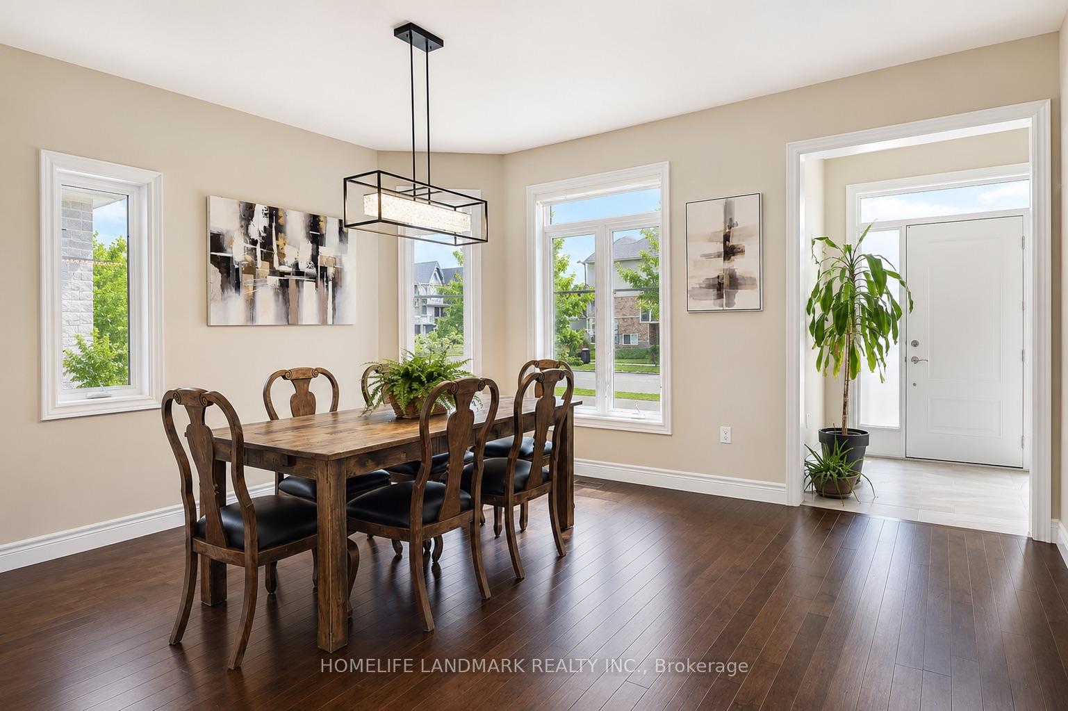 Photo 6 of 283 Macalister Boulevard, Guelph, Kortright East — HOMEH